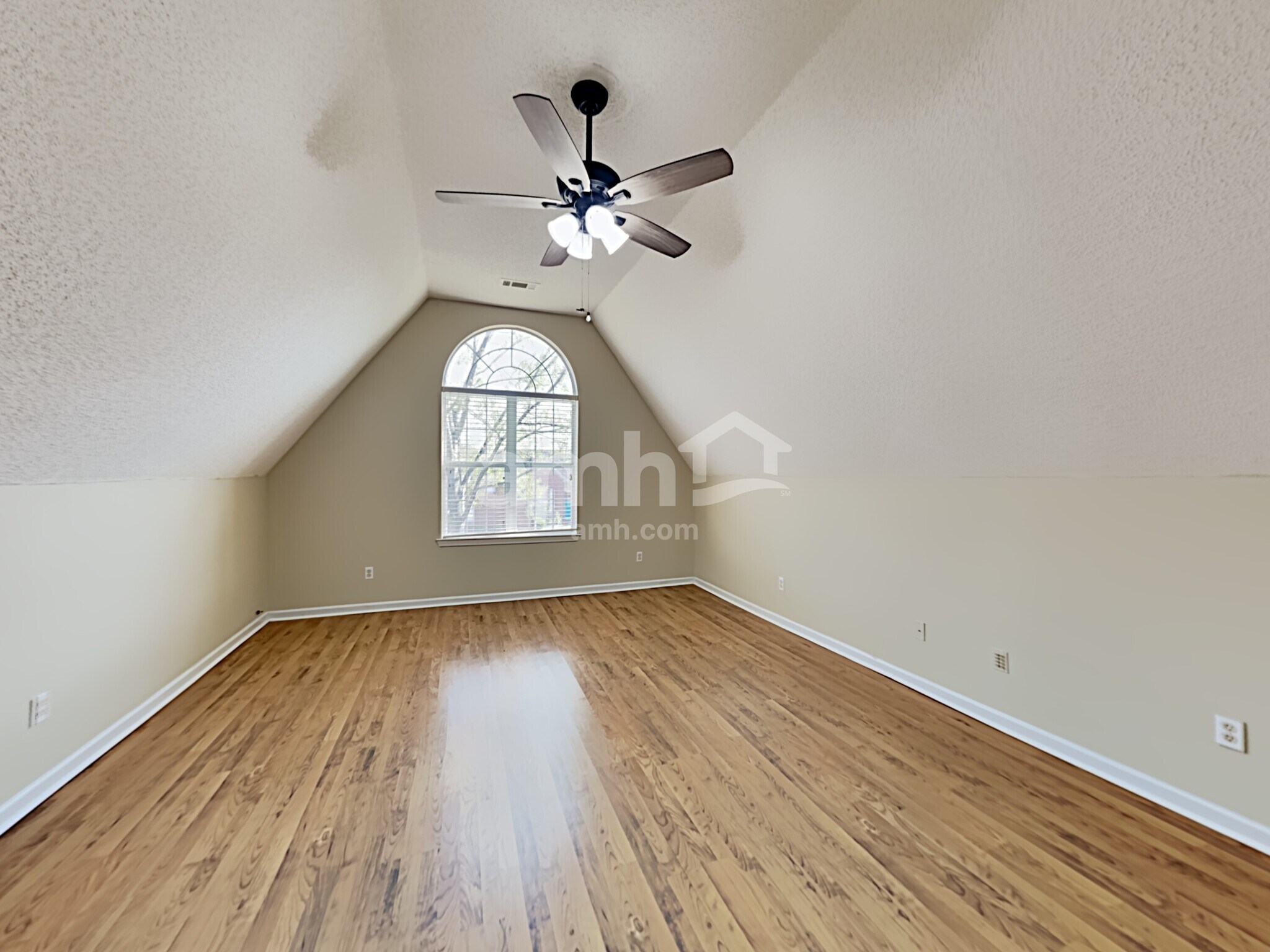 Building Photo - 6646 Raner Cv