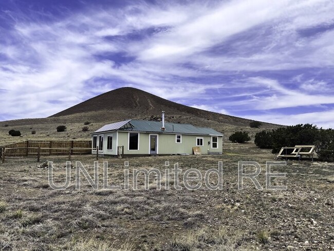 Building Photo - 69 Leupp Road