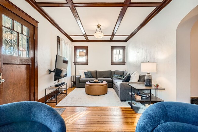 Building Photo - Fully Furnished 3BR Home Near Wash Park