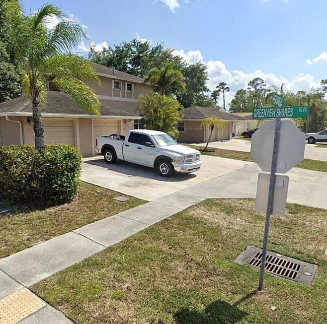 Primary Photo - 1367 Periwinkle Pl