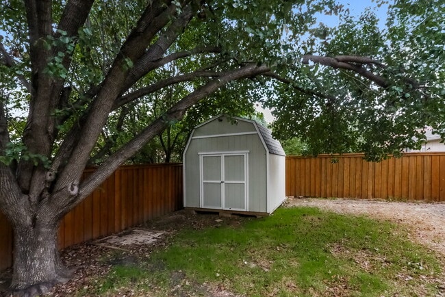 Building Photo - 4203 Rye Glen Dr