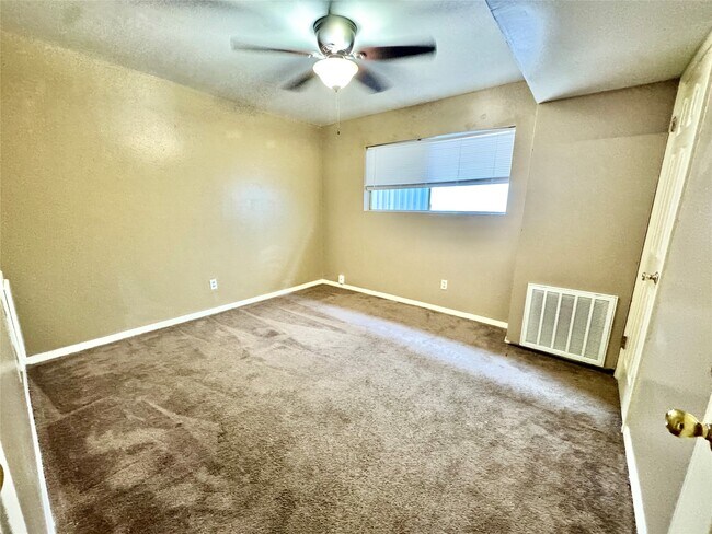 Building Photo - 2201 N Grand Blvd