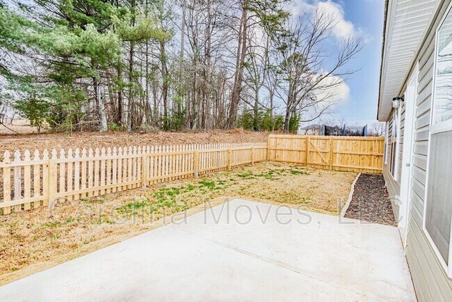 Building Photo - 46 Jones Creek Cir