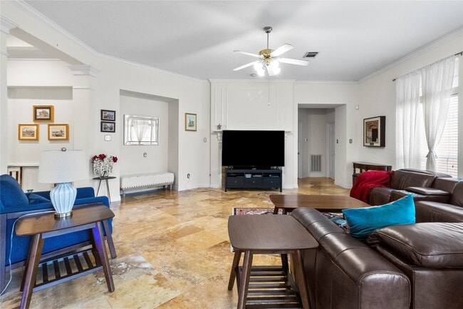 Building Photo - 1510 Meadow Glade Ct