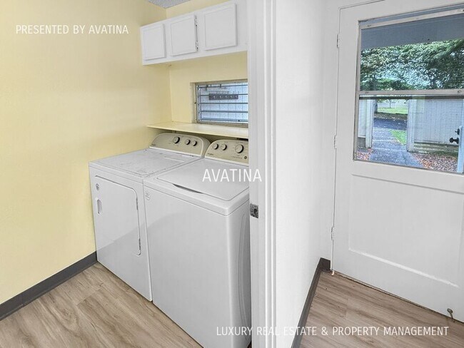 Building Photo - 44-133-133 Hako St