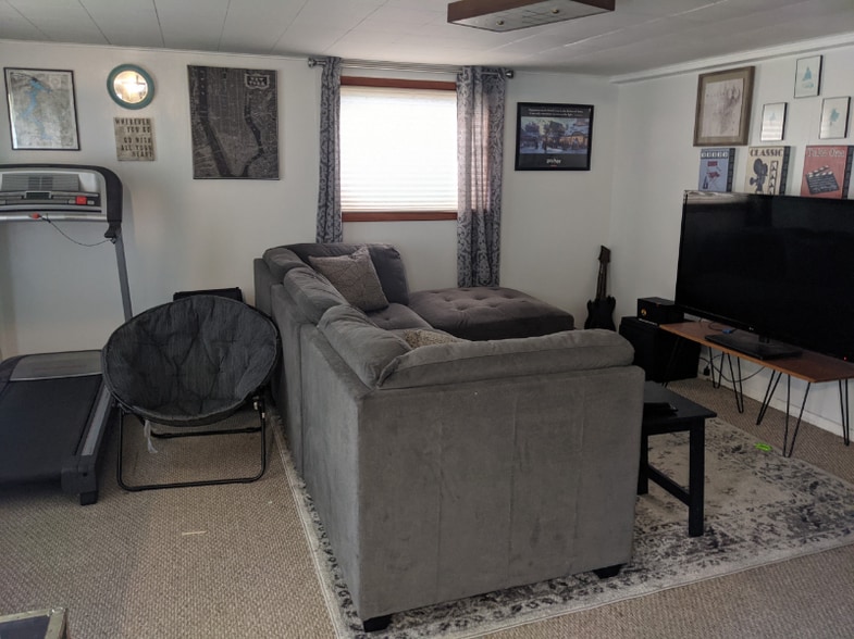 Building Photo - 3823 E 15th Ave