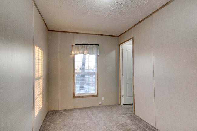 Building Photo - 269 Seays Rd