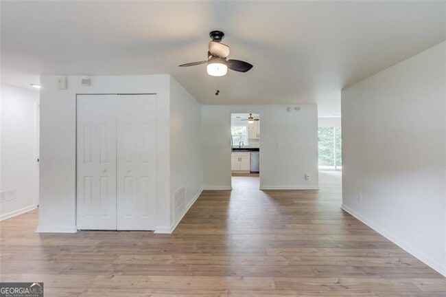 Building Photo - 5266 Long Green Ln