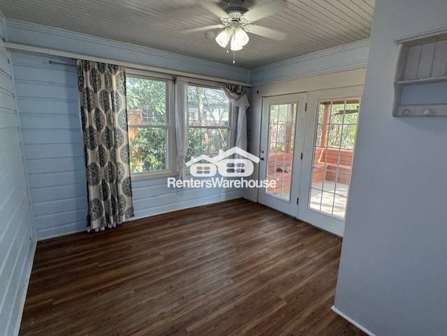 Building Photo - 440 Corona Ave