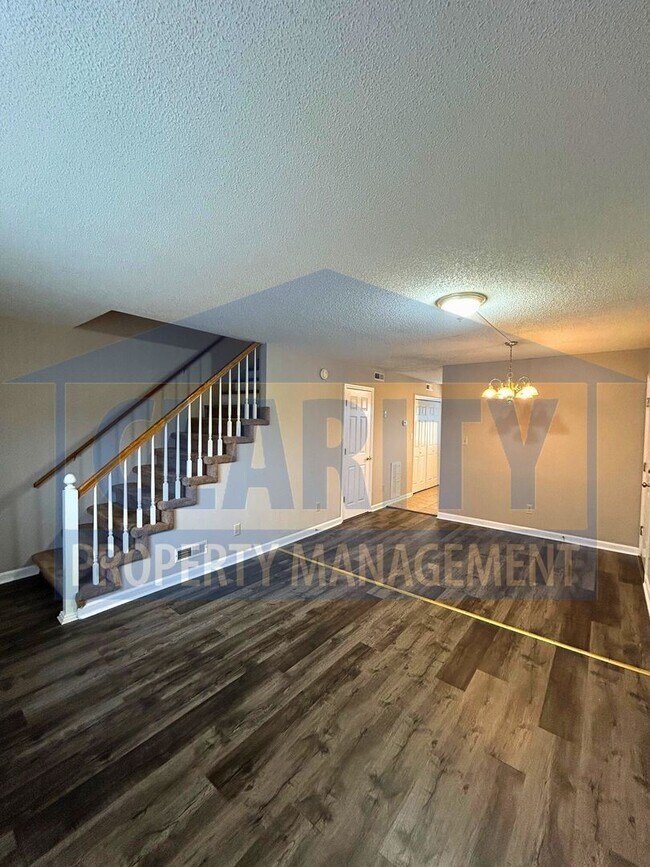 Building Photo - 1297-1299 Robin Hood Drive NW