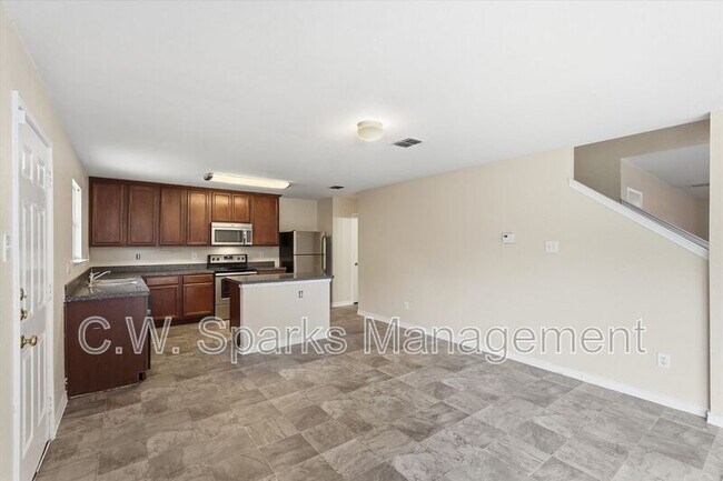 Building Photo - 3009 Dusty Oak Dr