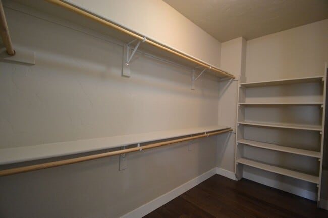 Building Photo - 3 Bedroom Ranch with Finished Basement Available Now!