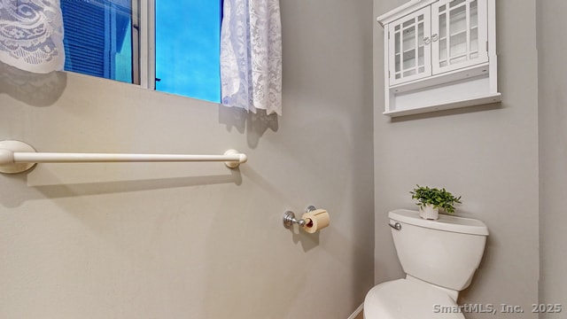 Building Photo - 80 Country Ln