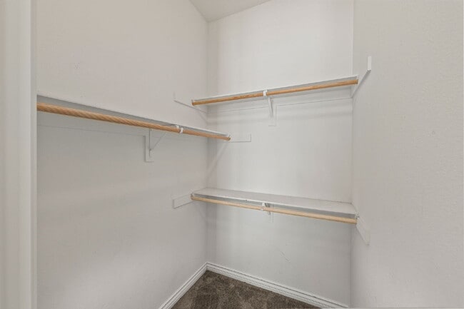 Building Photo - Stunning Single-Story Luxury Home in Coveted Rolling Hills Ranch