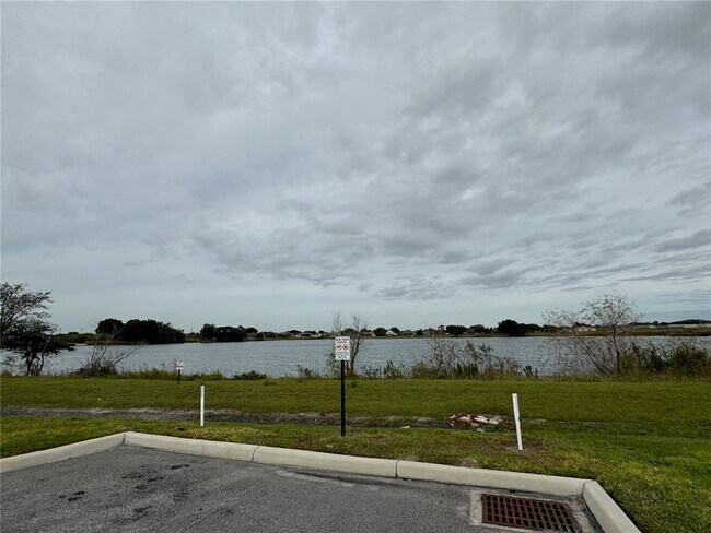 Building Photo - 3063 Laurel Oak Ln