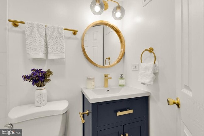 Building Photo - 4809 Wellington Dr