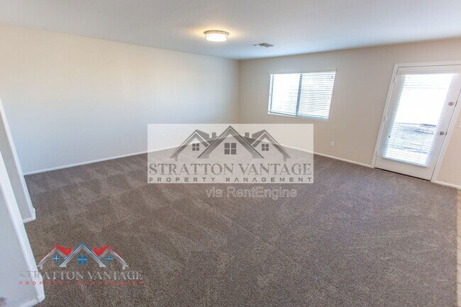 Building Photo - 40510 W Hayden Dr