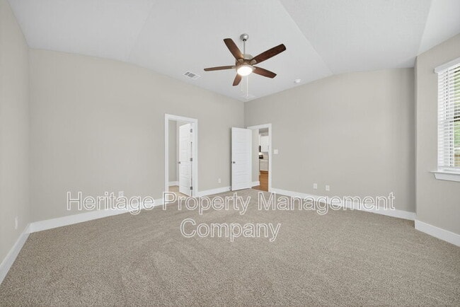 Building Photo - 15535 Comanche Deer
