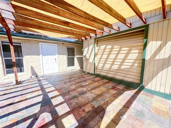 Building Photo - 3402 W Van Buren Dr