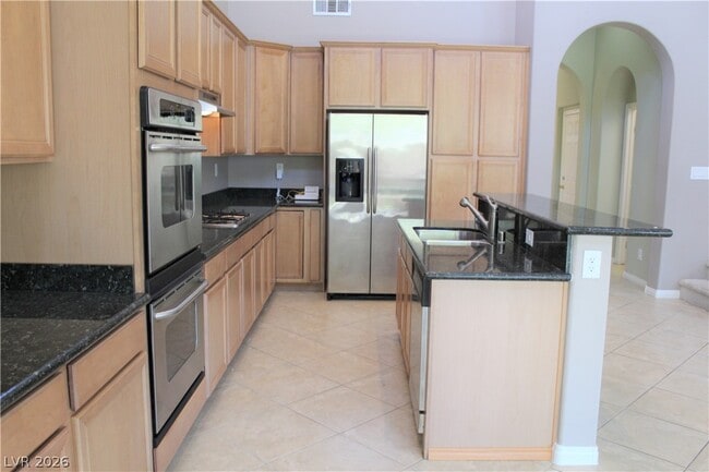 Building Photo - 9746 Mount Del Mar St