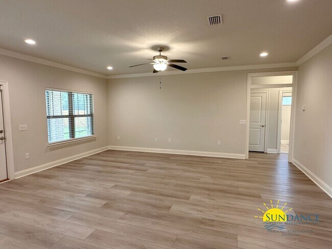 Building Photo - 2542 Lovewood Dr