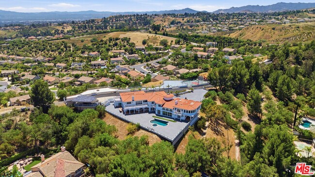 Building Photo - 12570 Bull Canyon Rd