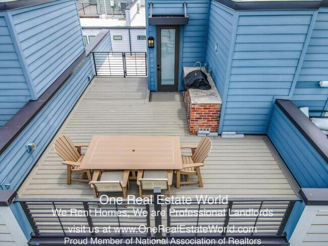 Building Photo - 2154 Whitney Marsh Aly