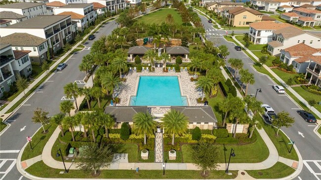 Building Photo - 13019 Stanthorne Ave