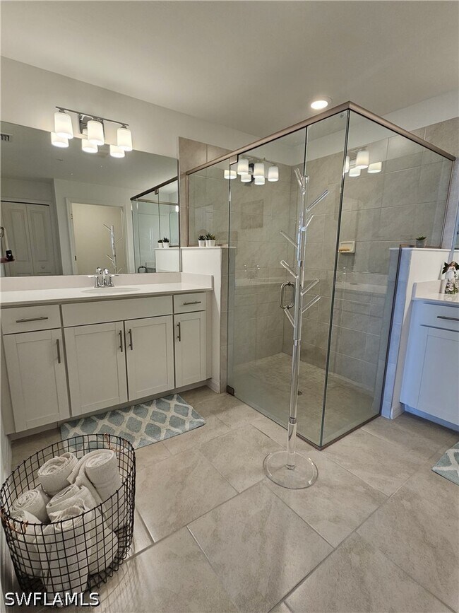 Building Photo - 6044 Ellerston Wy