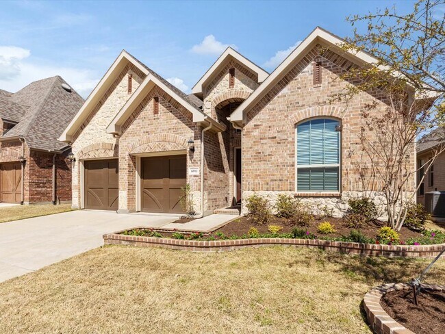 Building Photo - 14912 Belclaire Ave