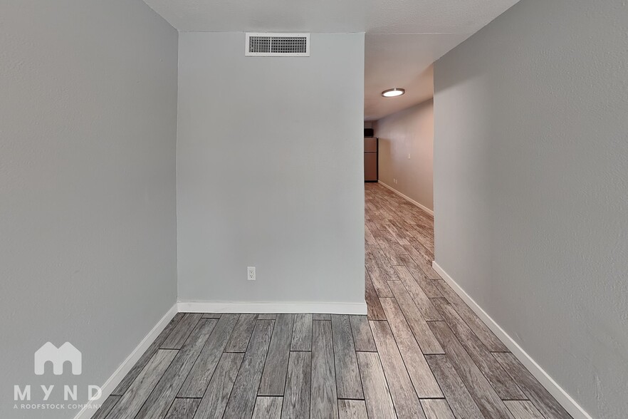Building Photo - 12707 W Tasha Dr