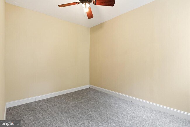 Building Photo - 1606 S Frazier St