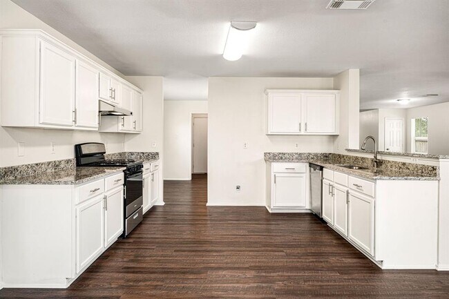 Building Photo - 14407 Acuna Ln