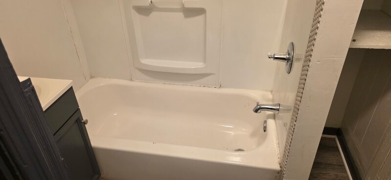 Building Photo - 227 Hummel St