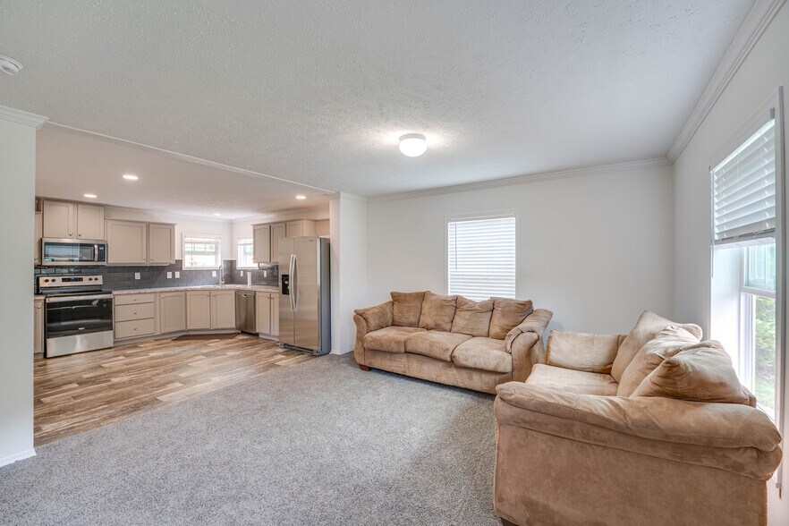 Building Photo - 1480 Gulley River Rd