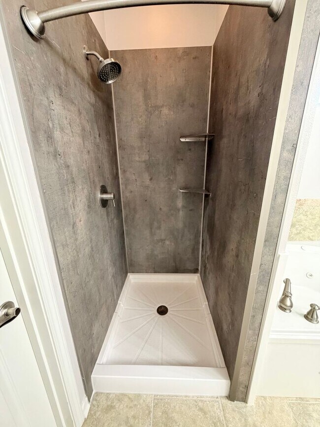 Building Photo - 40325 Coldwater Landing