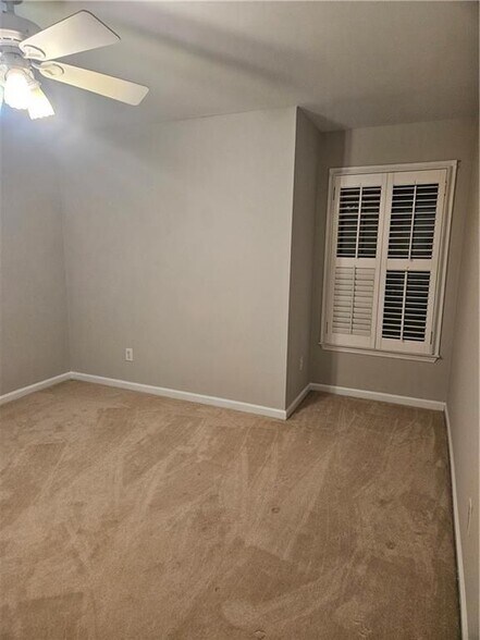 Building Photo - 1568 Ridge Point Dr NW