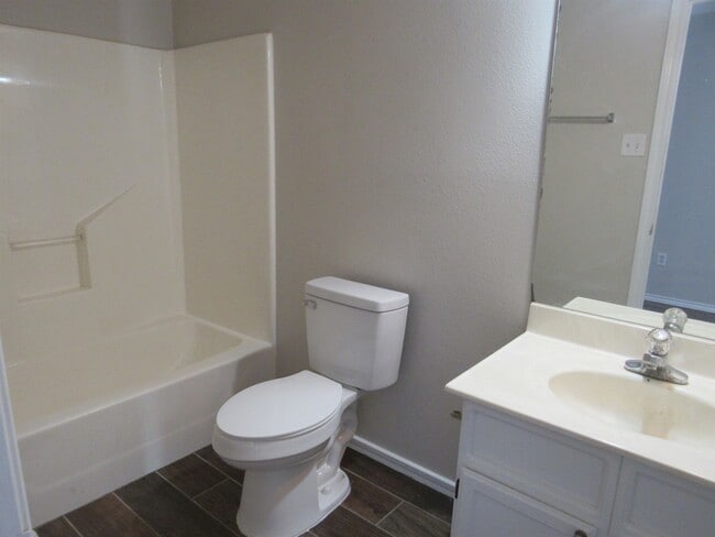 Building Photo - 335 Redfish Dr