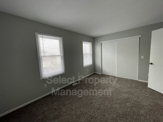 Building Photo - 5434 Evard Rd
