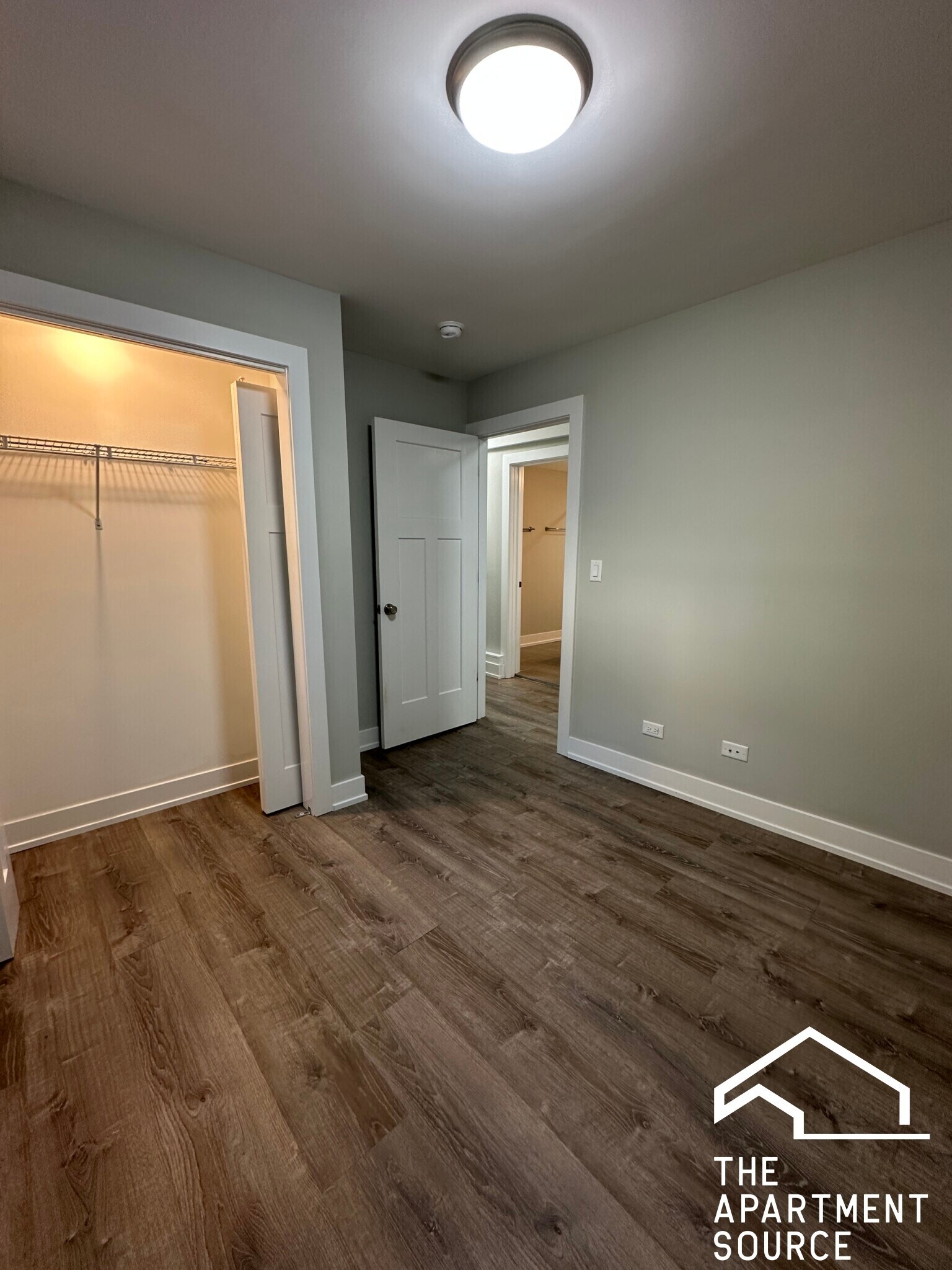 Building Photo - 918 Crain St