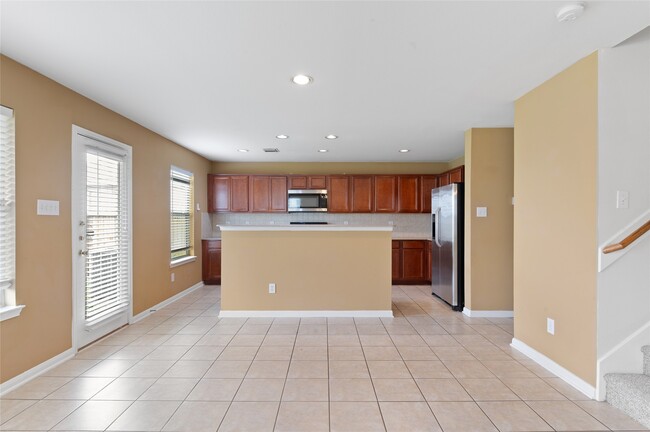 Building Photo - 18226 Fair Grange Ln