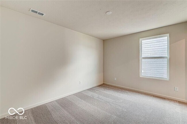 Building Photo - 5420 Laurel Crest Run