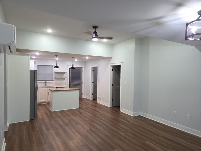 Building Photo - 7106 James Madison Way