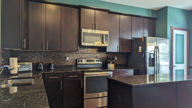 Building Photo - 4500 Fait Ave