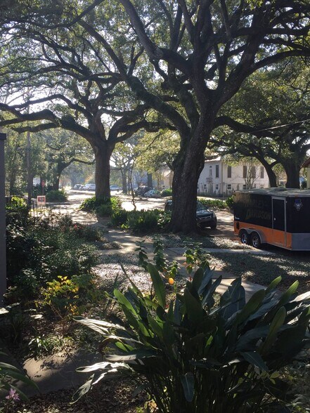 Street view in front of house - 2815 Ursulines Ave