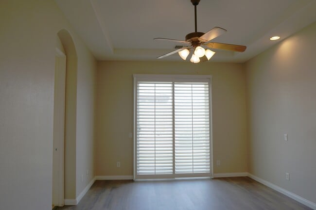 Building Photo - 79882 Viento Dr