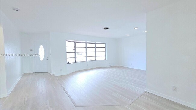 Building Photo - 5300 SW 7th Ct