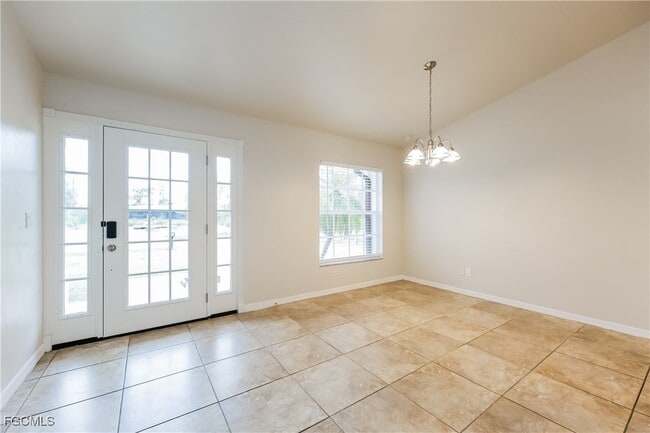 Building Photo - 3004 15th St W