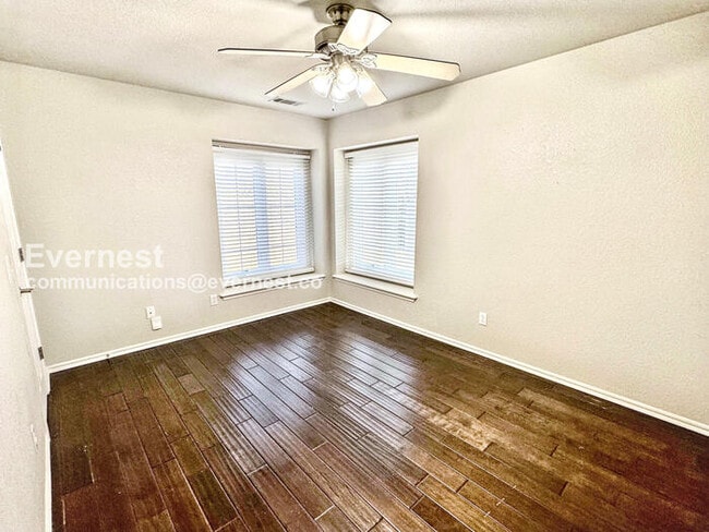 Building Photo - 13324 East 75th St N