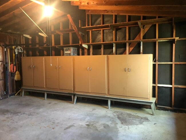 Building Photo - Lovely 3/2 home in the hills of El Cerrito with breathtaking views of the bay!